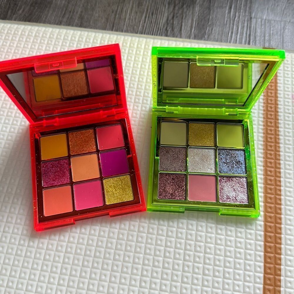 NEON HudaBeauty 2 Pallets!!